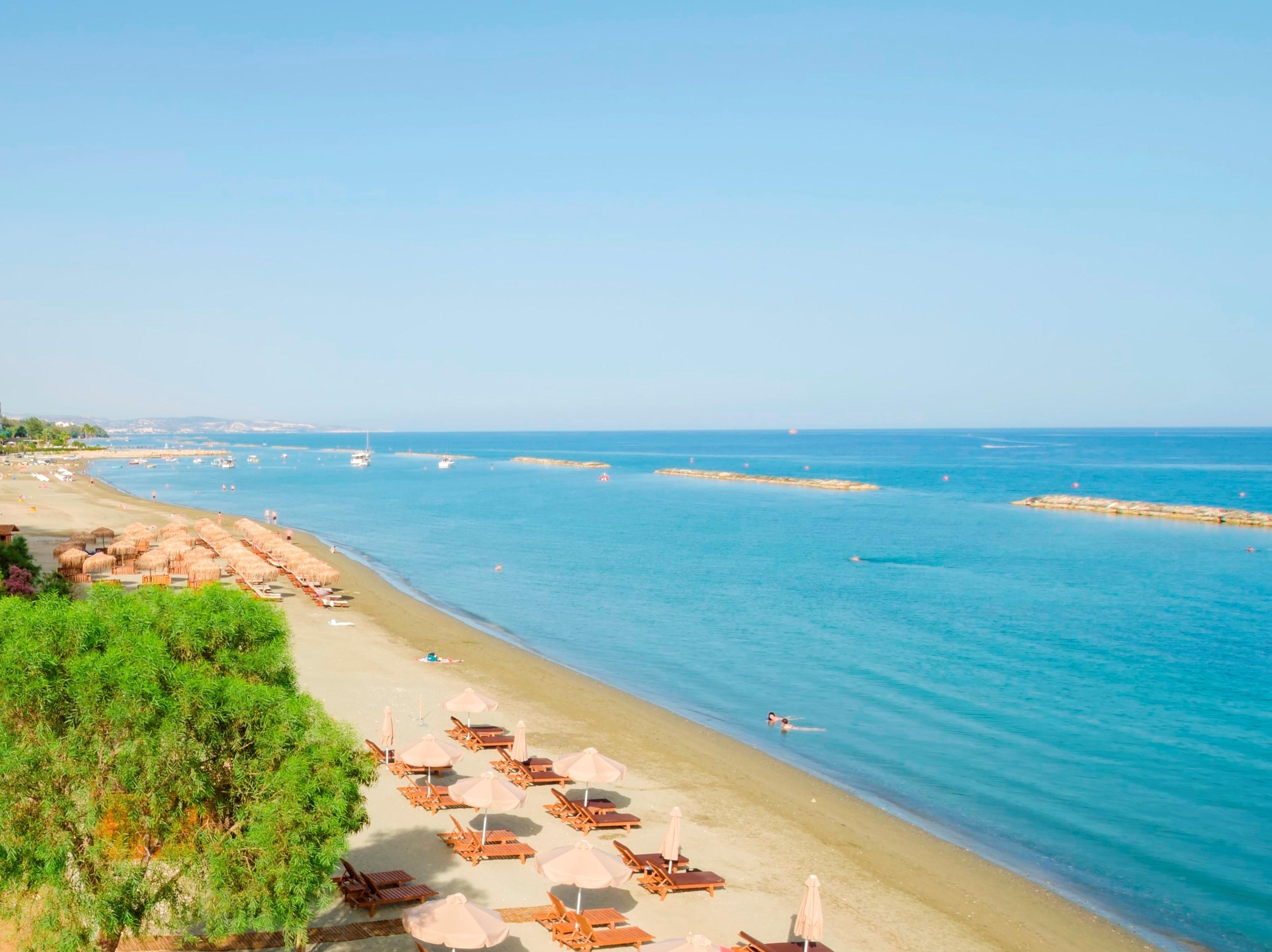 Odysseia Hotel Kapetanios Limassol Bagian luar foto
